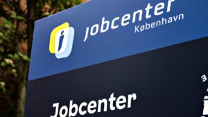 Ledighed og arbejdsløshed: Ledige og arbejdsløse for rådgivning og hjælp i Jobcenteret på Gammel Køge Landevej i København