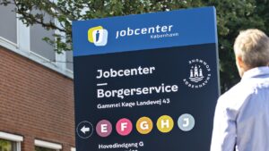 Ledighed og arbejdsløshed: Ledige og arbejdsløse for rådgivning og hjælp i Jobcenteret på Gammel Køge Landevej i København