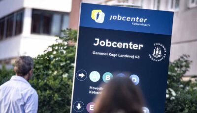 Ledighed og arbejdsløshed: Ledige og arbejdsløse for rådgivning og hjælp i Jobcenteret på Gammel Køge Landevej i København