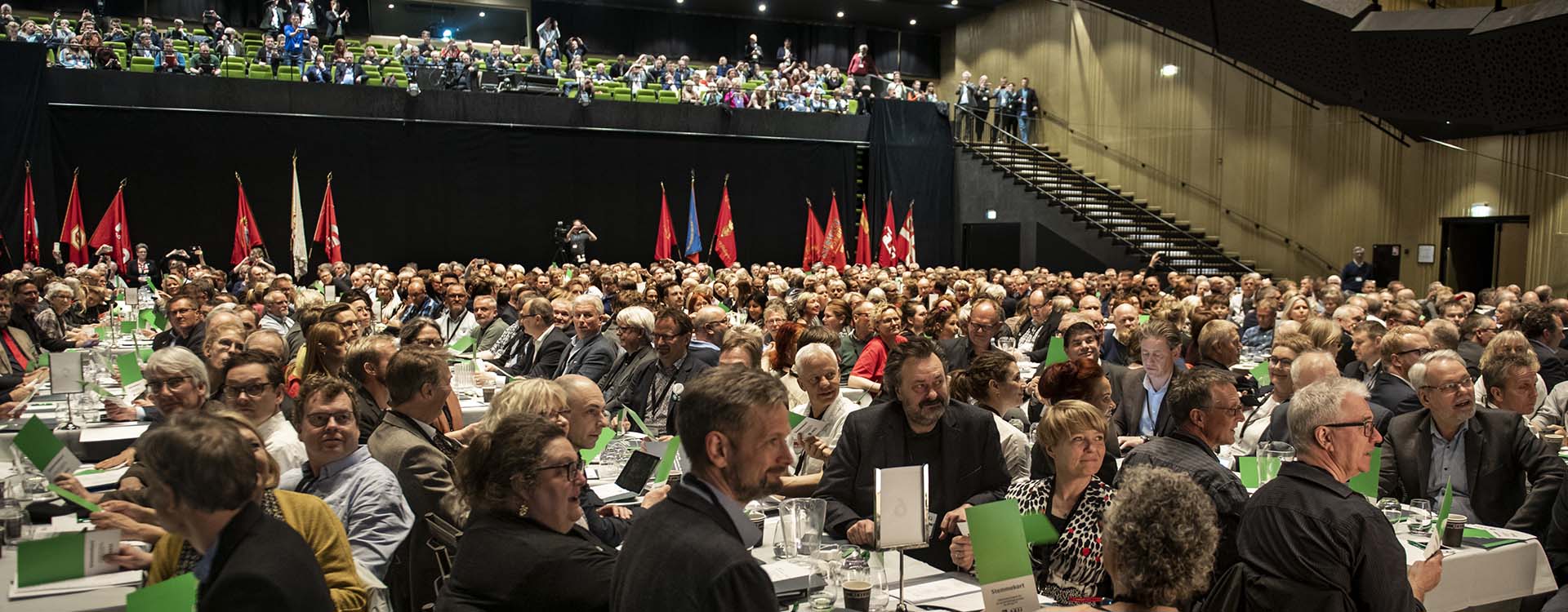 Fagbevægelsens Hovedorganisation afholder 1. ordinære kongres den 31. oktober-1. november 2022. Kongressen afholdes på Scandic Falkoner på Frederiksberg.
