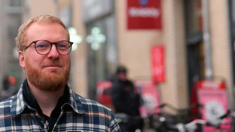 FH: Alt for få danske unge passer et fritidsjob ved siden af skolegangen