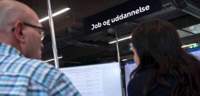 Ledighed og arbejdsløshed: Ledige og arbejdsløse for rådgivning og hjælp i Jobcenteret på Gammel Køge Landevej i København