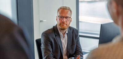 Morten Skov: Jeg har igennem mit liv mødt mange stærke mænd, som netop i fællesskabet finder styrke. Hvor tavshed ikke betyder, at man er ligeglad, men at man viser omsorg gennem handling