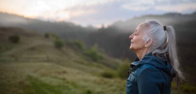 ødt som kvinde, fattigere som pensionist: Gabet der aldrig lukker sig selv