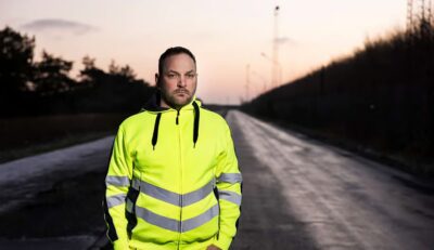 - Jeg vil ikke finde mig i at blive behandlet på den måde, siger Kalle Westh Jensen, der efter eget udsagn aldrig har rørt stoffer.